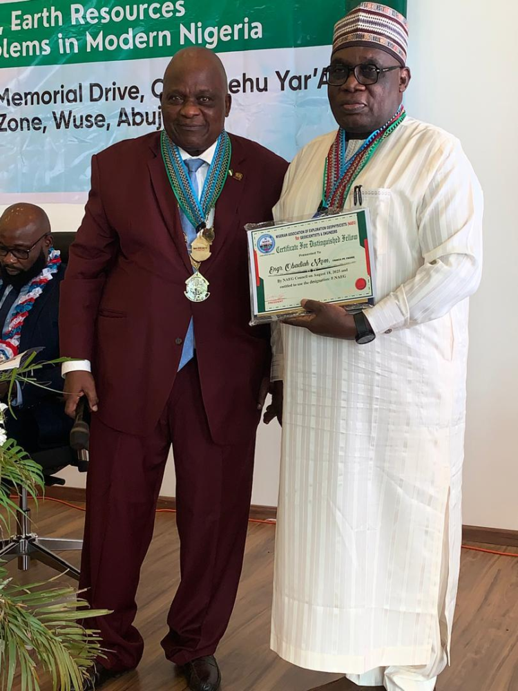 MCO DG Receives Prestigious Award for Contributions to Geoscience