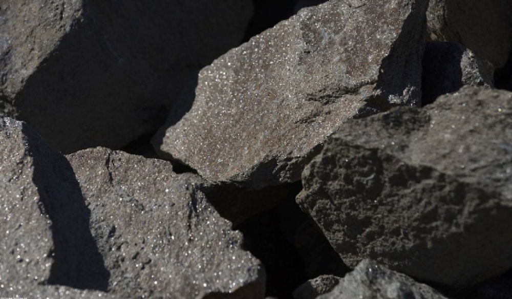 Falcon Sues Guinea, Demands $100 Million for Seized Graphite Mine