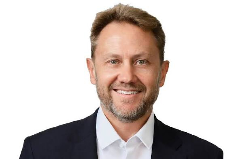 Daley Offloads South32's $5.6 Billion Aluminum Asset, Pivots to Copper, Zinc